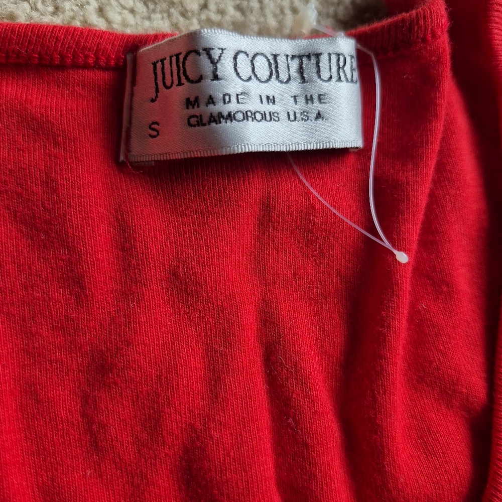 NWOT Juicy Couture Red 3/4 Sleeve Cotton V-Neck Top Size S - Picture 2 of 4